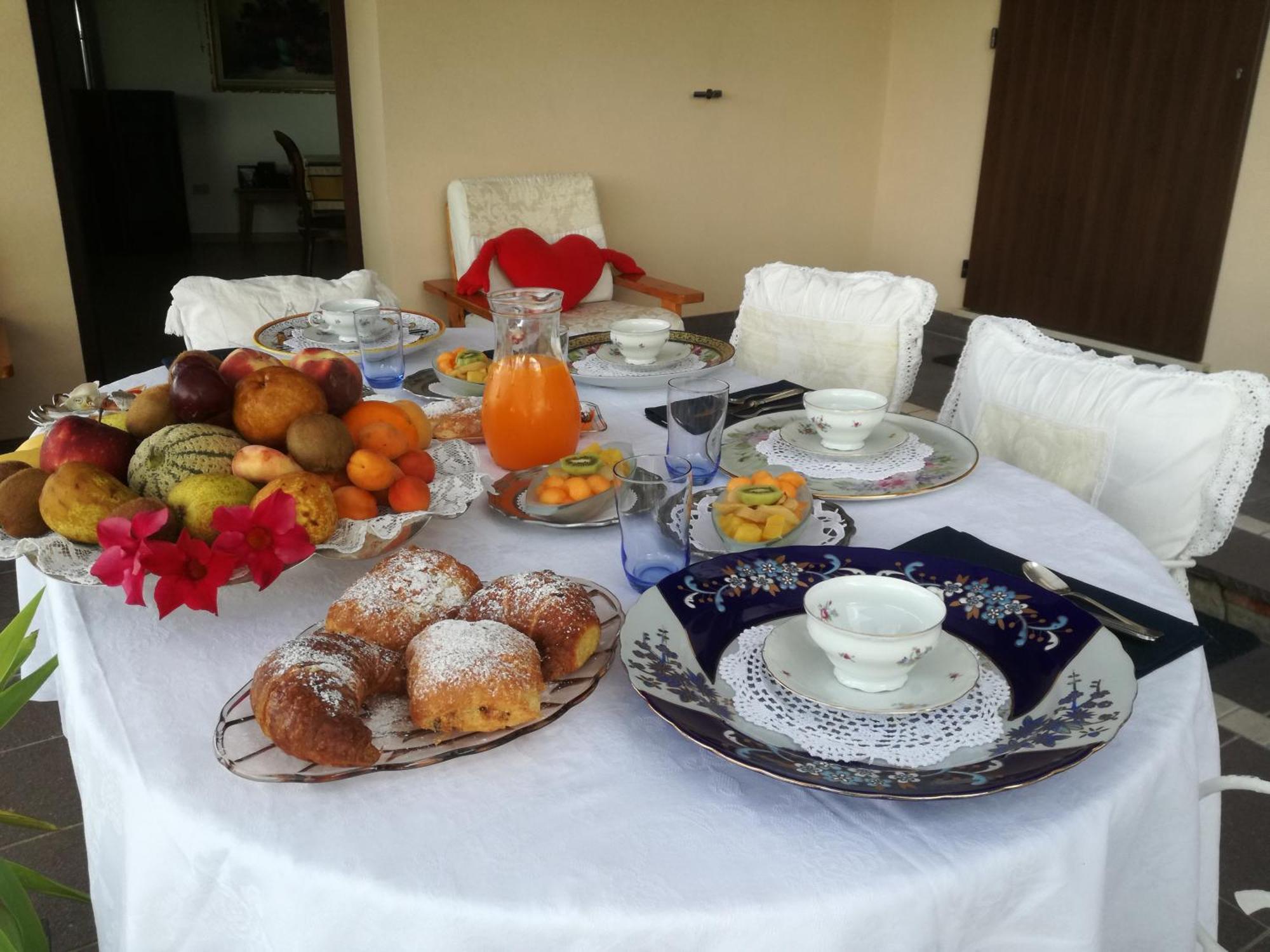 Ca' Pietra Di Nonno Pietro Bed & Breakfast Gavardo Ngoại thất bức ảnh